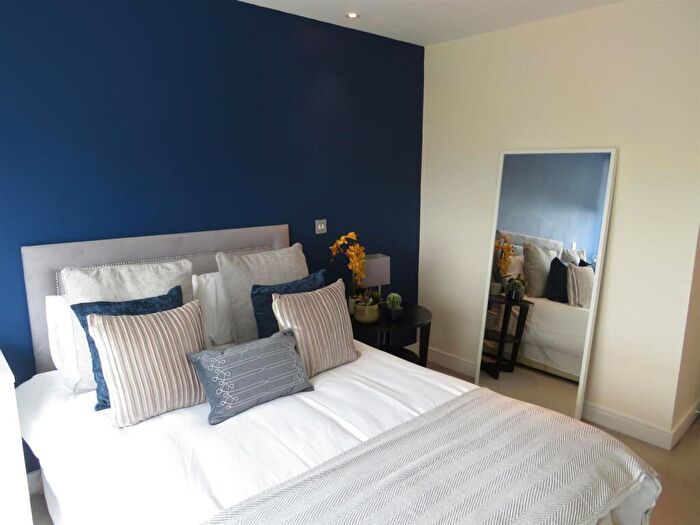 2 Bedroom Flat To Rent In Flat, , Gunwharf Quays, Portsmouth, PO1