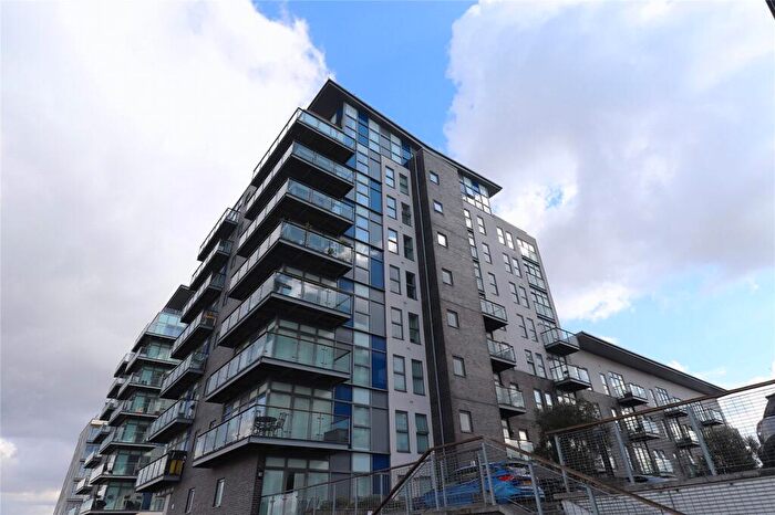 2 Bedroom Apartment For Sale In Clarinda House, Clovelly Place, Greenhithe, DA9