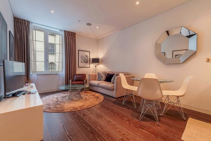 1 Bedroom Flat To Rent In Marconi House, Strand, London, WC2R