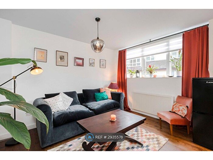 1 Bedroom Flat To Rent In Alscot Road, London, SE1