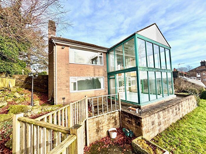 3 Bedroom Detached House For Sale In Cavendish Road, Matlock, DE4