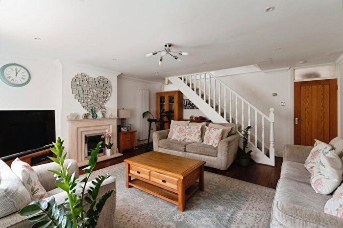 4 Bedroom Semi-Detached House For Sale In Dedham Close, Billericay, Essex, CM11