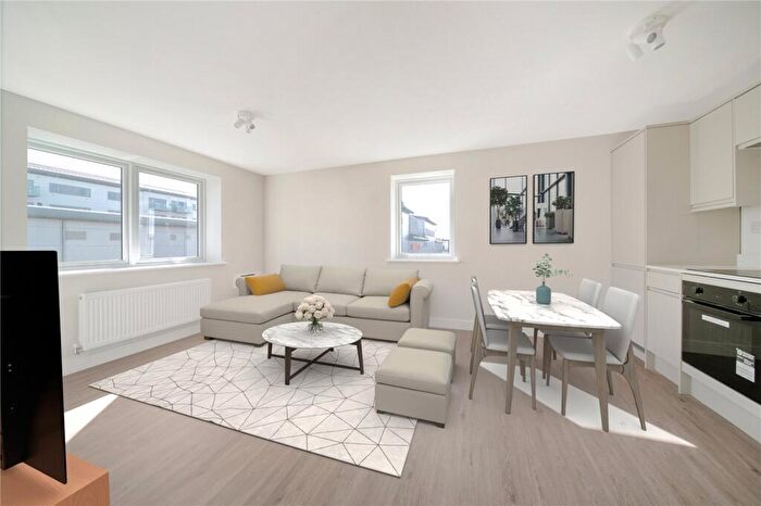 1 Bedroom Flat To Rent In Victoria Road, Farnborough, GU14