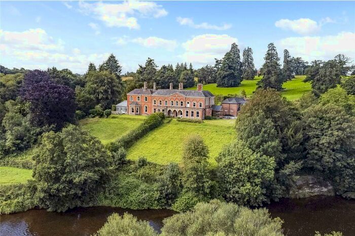 5 Bedroom Semi-Detached House For Sale In Eaton Bishop, Hereford, Herefordshire, HR2