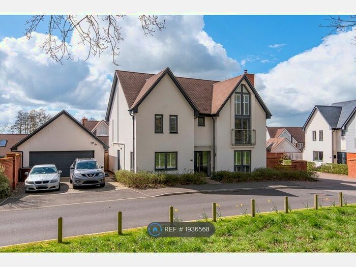 5 Bedroom Detached House To Rent In Oxlease Meadows, Romsey, SO51