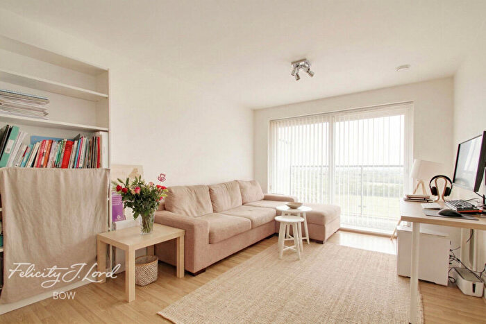 1 Bedroom Apartment For Sale In Joseph Street, London, E3
