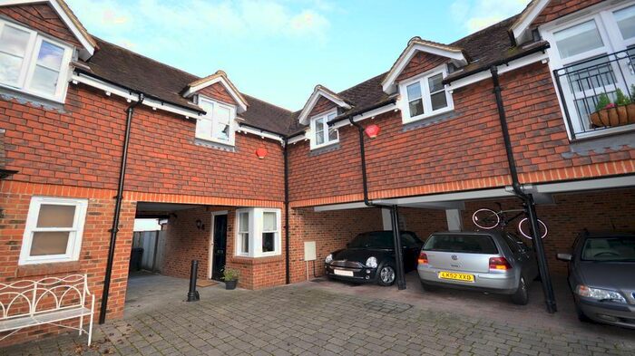 2 Bedroom Link Detached House To Rent In High Street, Hartley Wintney, Hook RG27