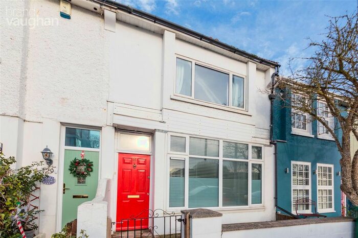 4 Bedroom Terraced House To Rent In Bristol Gardens, Brighton, East Sussex, BN2