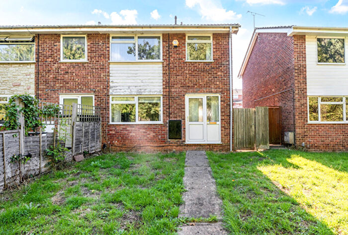 3 Bedroom End Of Terrace House For Sale In Badgeworth, Yate, Bristol, Gloucestershire, BS37
