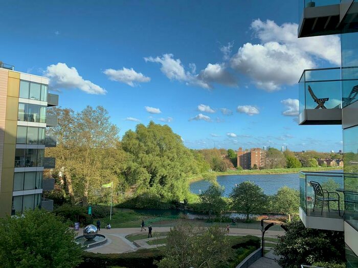 1 Bedroom Flat To Rent In Waterside Apartments, Woodbury Grove, London, N4