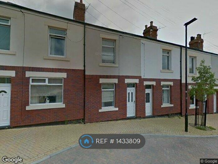 2 Bedroom Terraced House To Rent In Bramah Street, Barnsley, S71