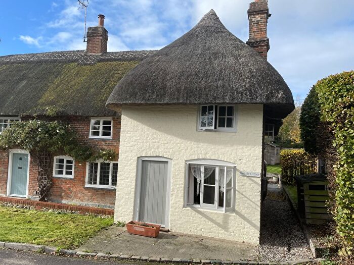 2 Bedroom Cottage To Rent In Little Bedwyn, Marlborough, SN8