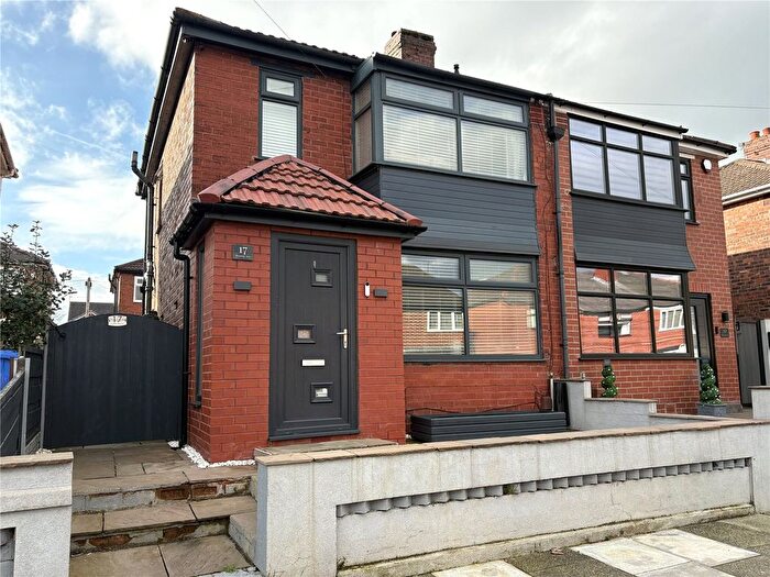 3 Bedroom Semi Detached House To Rent In Repton Avenue, Droylsden, Manchester, Greater Manchester, M43