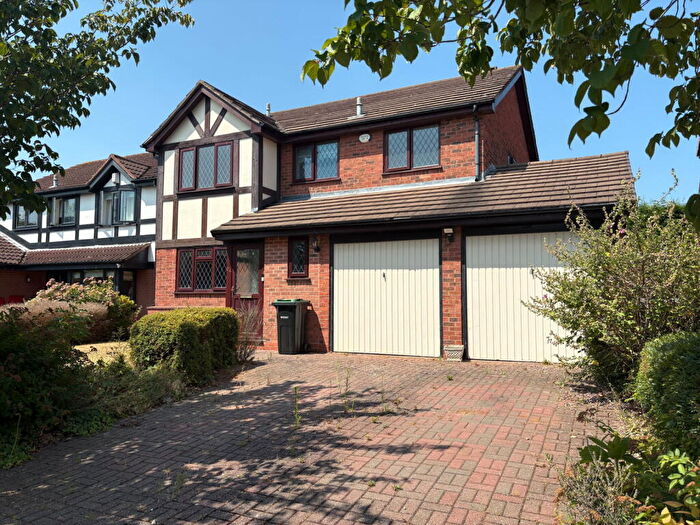 41 Bedroom Detached House For Sale In Brookhus Farm Road, Sutton Coldfield, B76