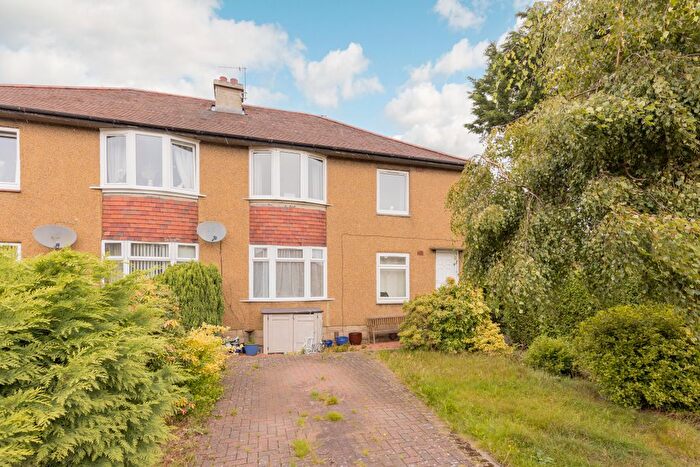 2 Bedroom Flat For Sale In Broombank Terrace, Edinburgh, EH12