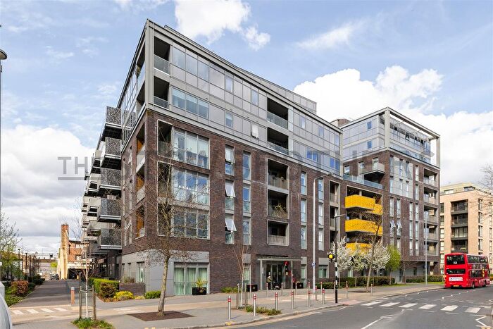 3 Bedroom Flat To Rent In Old Brewery Way, Walthamstow, E17