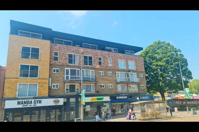 1 Bedroom Flat To Rent In Vivian Court, Hemel Hempstead, HP1