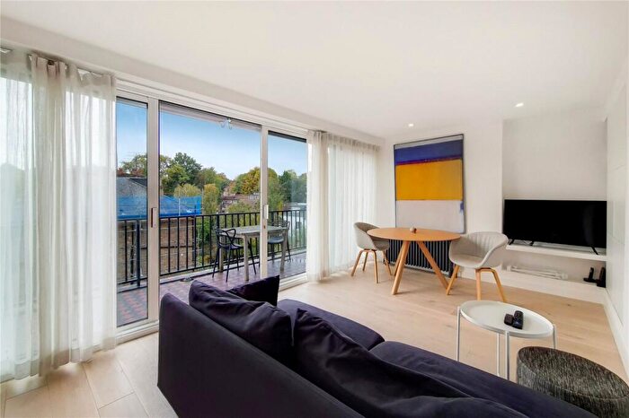 1 Bedroom Flat To Rent In Rosslyn Hill, Hampstead, NW3