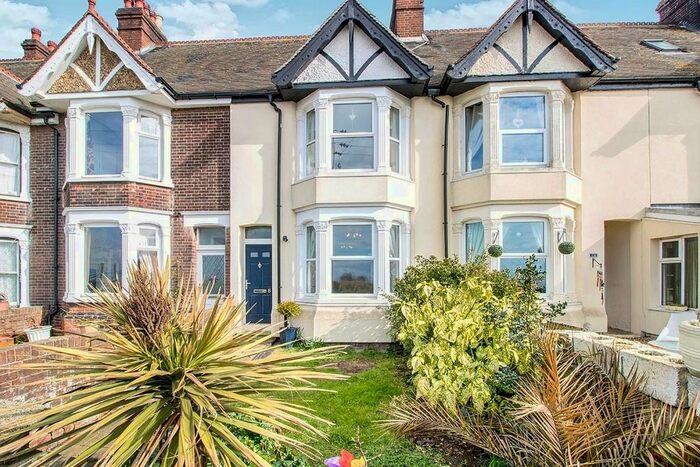 3 Bedroom Terraced House To Rent In Alsager Avenue, Queenborough, Kent, ME11