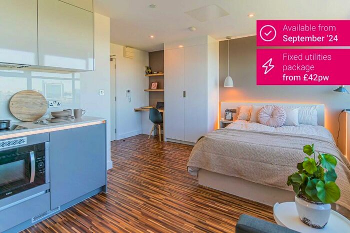 Studio To Rent In Westpoint, Chester Road, M16