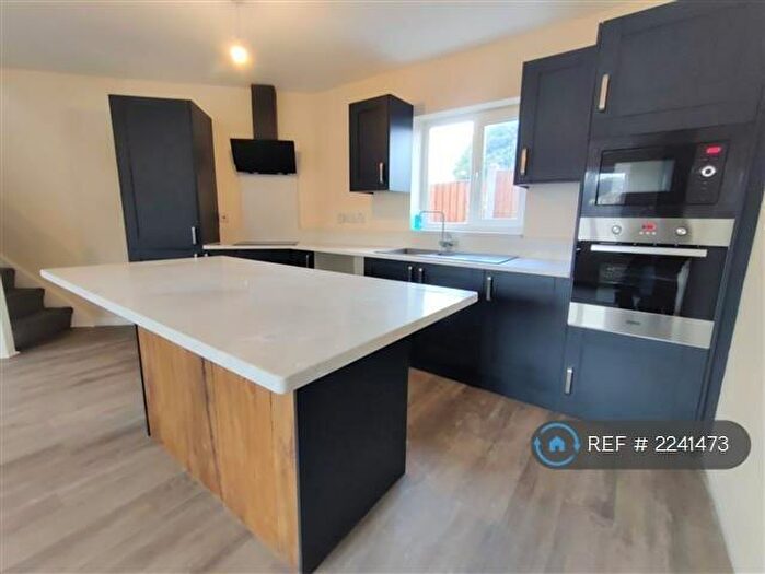 1 Bedroom Semi-Detached House To Rent In Oakfield Road, Stourbrige, DY9