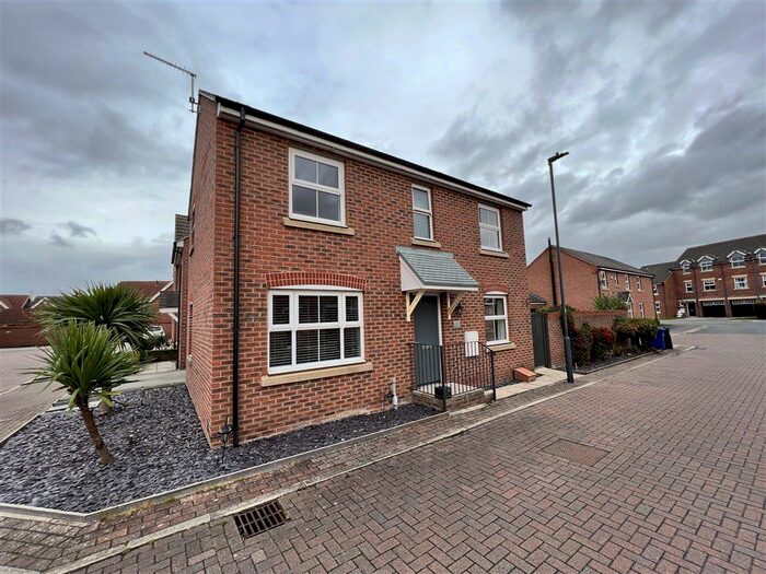 3 Bedroom Detached House To Rent In St Mary Court, Hambleton, YO8