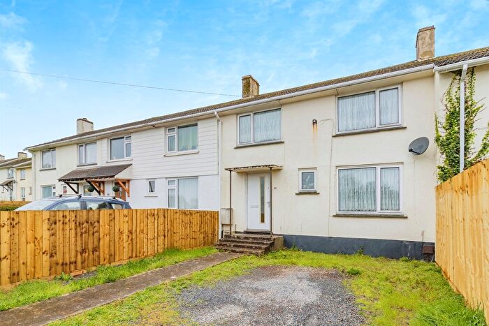 3 Bedroom Terraced House For Sale In Gibson Road, Paignton, TQ4