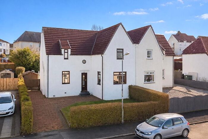4 Bedroom Semi-Detached House For Sale In Westergreens Avenue, Kirkintilloch, G66