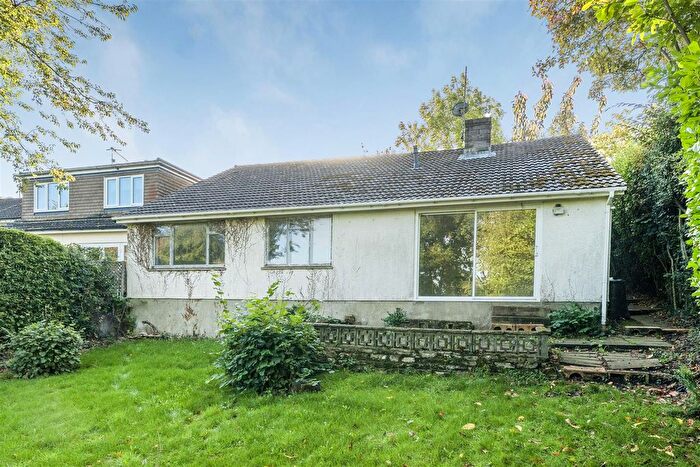 2 Bedroom Bungalow For Sale In Lonnen Road, Wimborne, BH21