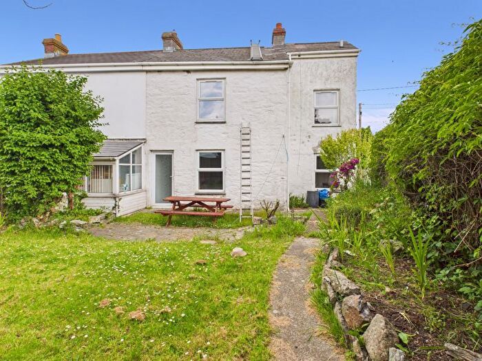 4 Bedroom Cottage For Sale In Sparnon Gate, Redruth, TR16