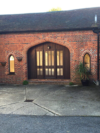 2 Bedroom Cottage To Rent In , Pelham Place, Alton, Hampshire, GU34