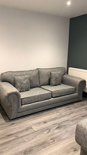 4 Bedroom Property To Rent In Delhi Street, St Thomas, Swansea, SA1