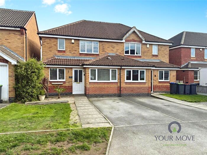 3 Bedroom Semi-Detached House For Sale In The Hawthorns, Kirkby-in-Ashfield, Nottingham, NG17