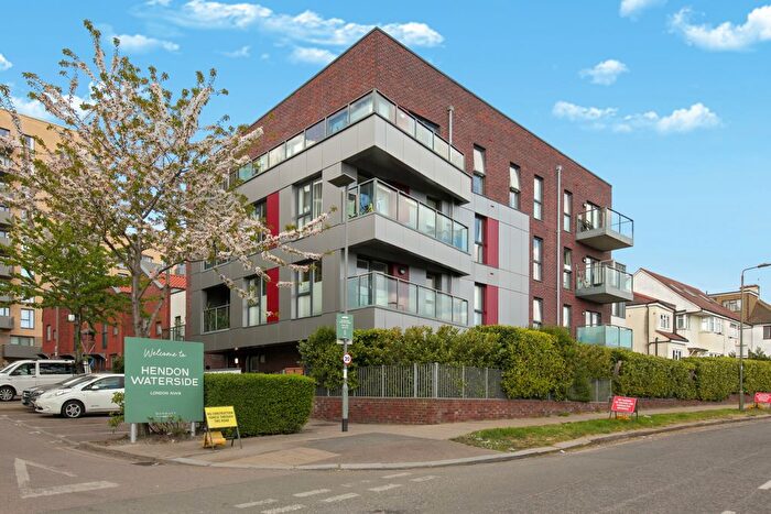 2 Bedroom Flat To Rent In Tawny Court, Shearwater Drive, London, NW9