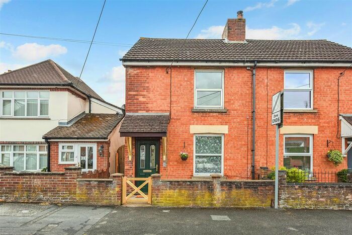 2 Bedroom Semi-Detached House To Rent In Leigh Road, Andover, SP10