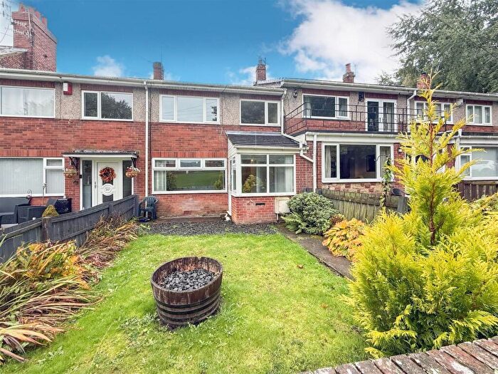 3 Bedroom Terraced House For Sale In Gardiner Square, Kibblesworth, NE11