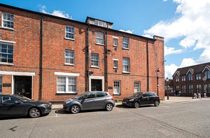 2 Bedroom Maisonette To Rent In Bugle Street, Southampton, Hampshire, SO14