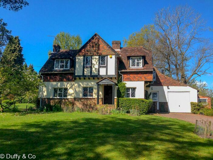 2 Bedroom Detached House To Rent In Staplefield Lane, Warninglid, RH17