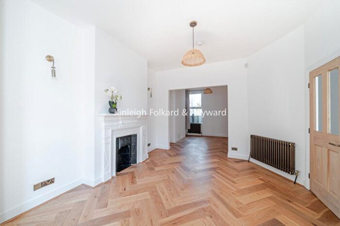 4 Bedroom Terraced House To Rent In Arcadian Gardens, London, N22