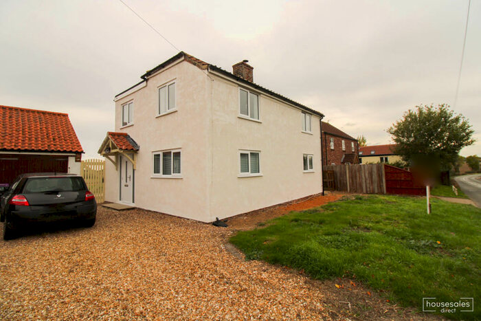 3 Bedroom Detached House For Sale In Moor Lane Martin, Martin, LN4