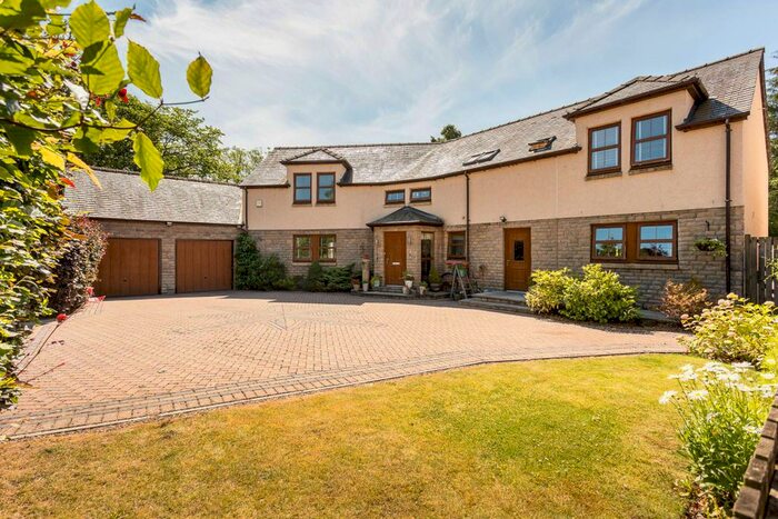 4 Bedroom Property For Sale In Salmons Leap, Kingoldrum, Kirriemuir, DD8