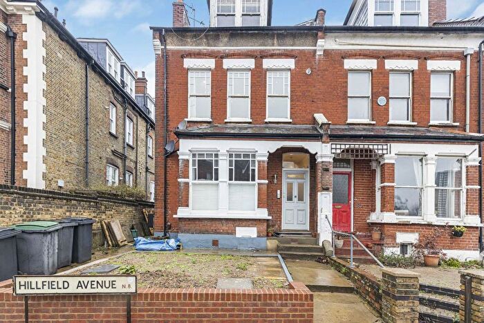 2 Bedroom Flat For Sale In Hillfield Avenue, London, N8
