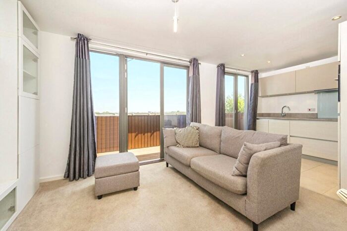 1 Bedroom Flat To Rent In Pandora Court, Robertson Road, E16