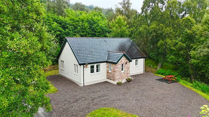 2 Bedroom Cottage For Sale In Brocks Cottage, Bearnock Country Centre, Glen Urquhart, Drumnadrochit, IV63