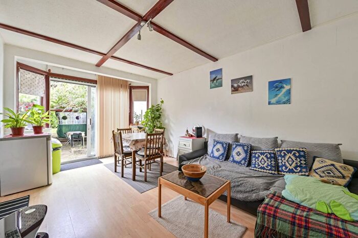 3 Bedroom Property To Rent In Morden Road, Wimbledon, London, SW19