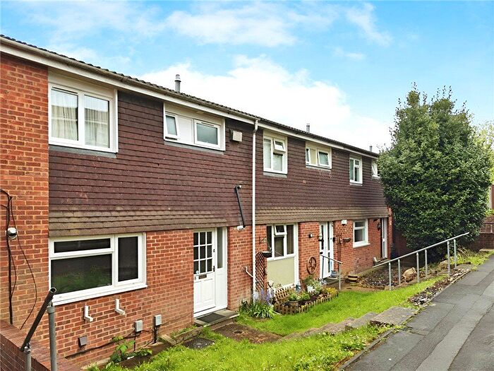 3 Bedroom Terraced House To Rent In Clover Road, Guildford, Surrey, GU2