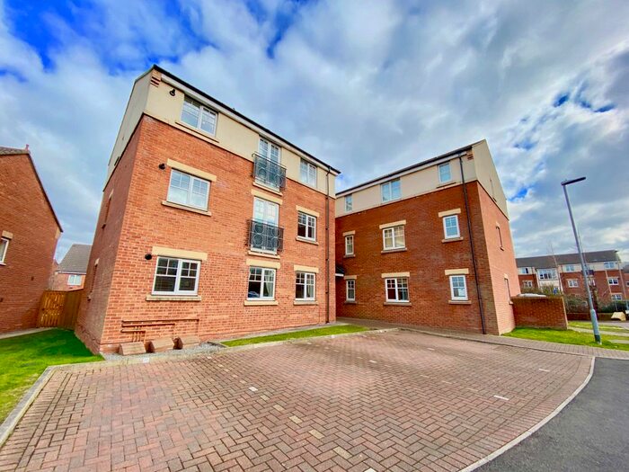 2 Bedroom Flat To Rent In Renforth Close, St James Village, Gateshead, Tyne &amp; Wear, NE8