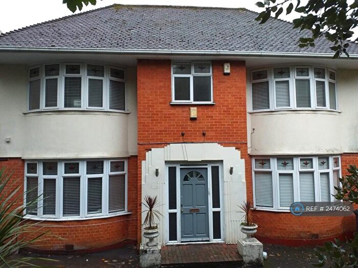 3 Bedroom Detached House To Rent In Knole Road, Bournemouth, BH1