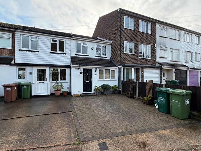 3 Bedroom Terraced House For Sale In Anderson Drive, Ashford, TW15