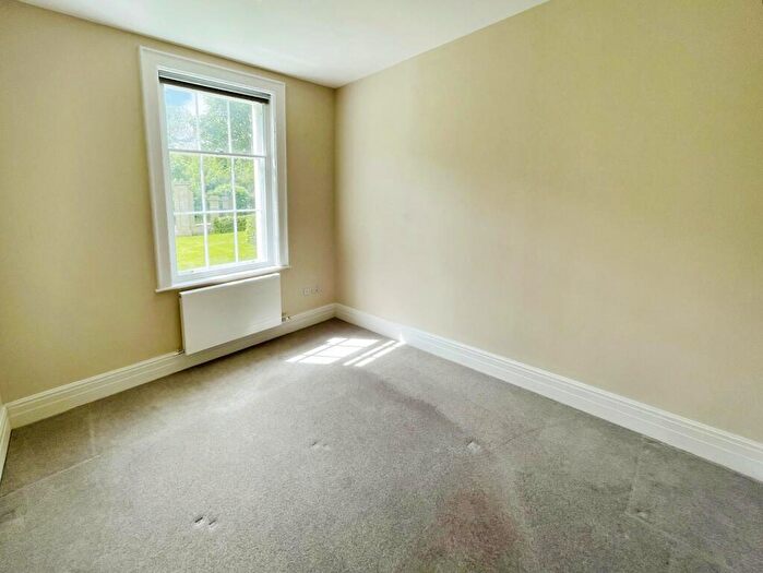 2 Bedroom Flat For Sale In Greenbank Hall, Eaton Road, Chester, CH4